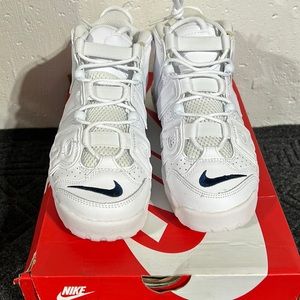 Nike Kids White and Navy Sneakers